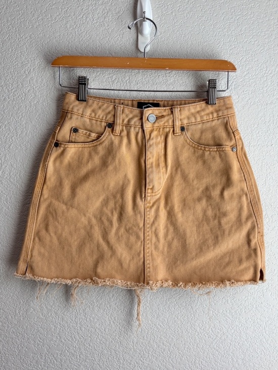 RVCA Dresses & Skirts - RVCA Rowdy Mini Skirt High Rise and Raw Hem Mustard Yellow Gold Size 25